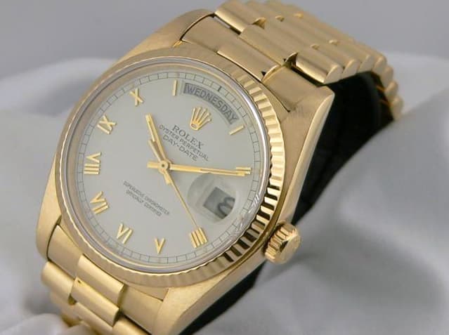 Rolex Day Date YG/YG
84'