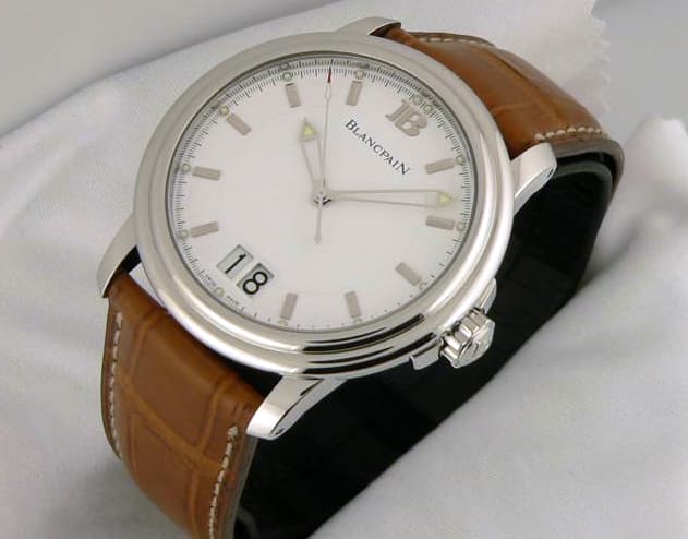 Blancpain Leman Big Date 40mm
reg buckle