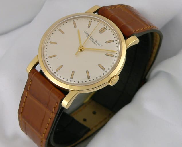 IWC Vintage yellow
33mm