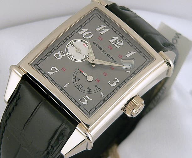 Girard Perregaux Vintage 1945 WG Reserve
Gray