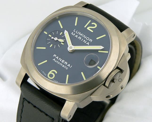 Panerai Luminor Marina 40mm
Blue Tita