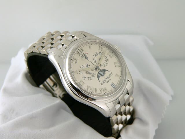 Patek Philippe Annual Calendar 5036G White Dial