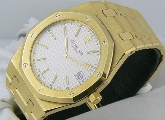 Audemars Piguet Royal Oak Jumbo 
YG/YG