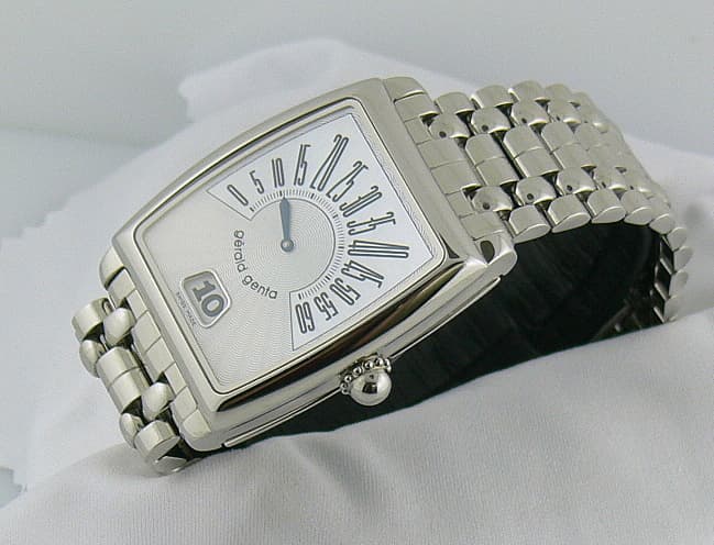 Gerald Genta Retro Solo
MOP Guilloche
SS/SS