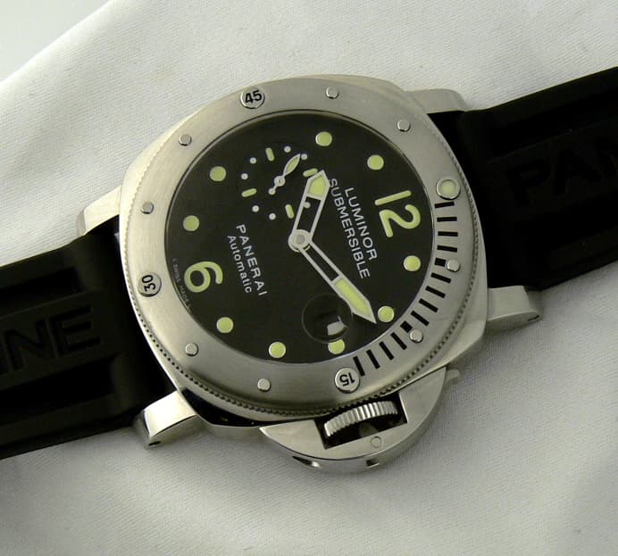 Panerai Luminor Submersible Stainless