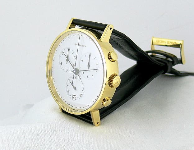 Georg Jensen PEDRO Henning Koppel Chrono Quartz
White Dial 18k Yellow Gold