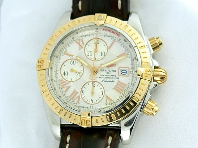 Breitling Chronomat Evolution
SS/18k/Strap White Dial