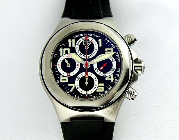 Girard Perregaux Laureato EVO3 Chrono SS Rubber Black Dial
