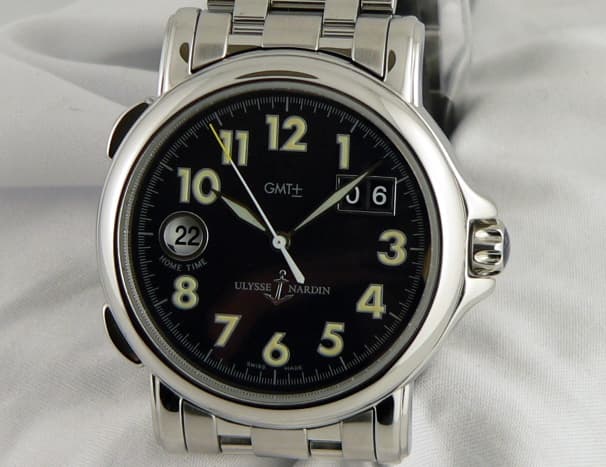 Ulysse Nardin GMT +/- Big Date SS/SS
Black 39mm