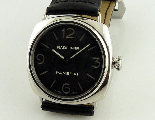 Panerai Radiomir Base 45mm
PAM210