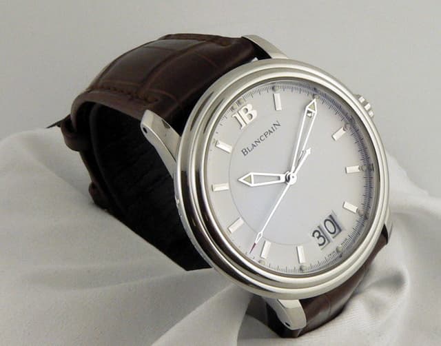 Blancpain Leman Big Date 40mm
Reg Buckle