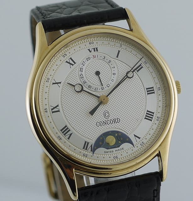 Concord Moon Phase 14k Yellow Gold/Strap
Qtz