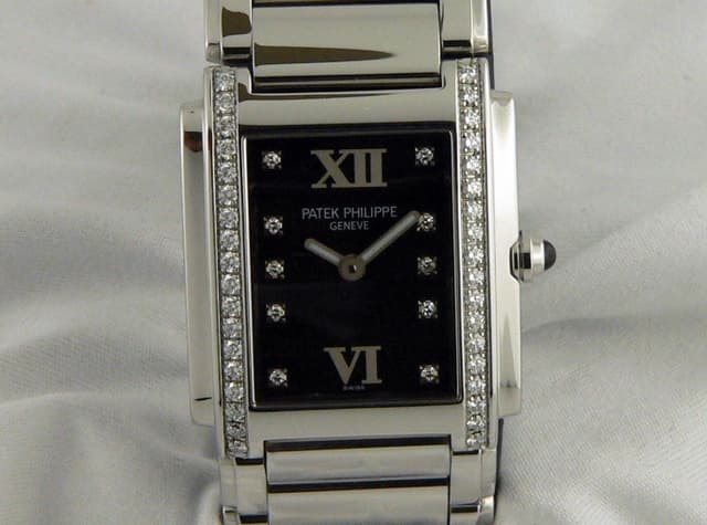 Patek Philippe Twenty-4 4910 SS/SS Black