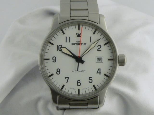 Fortis Flieger Auto White 
SS/SS