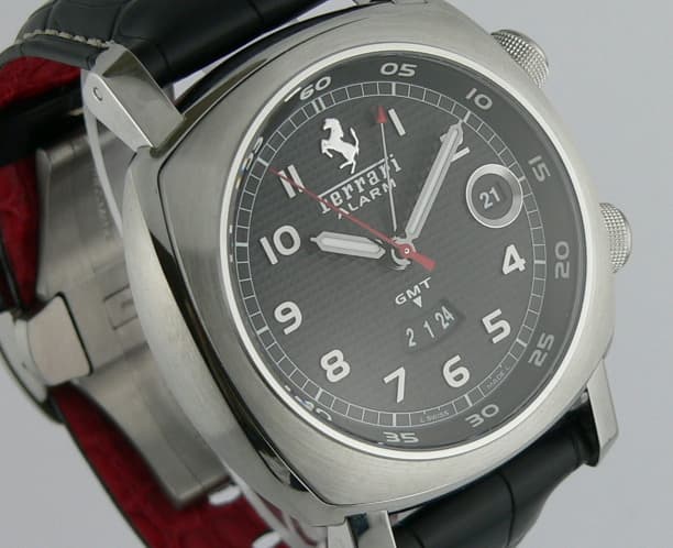 panerai Granturismo GMT-Alarm 