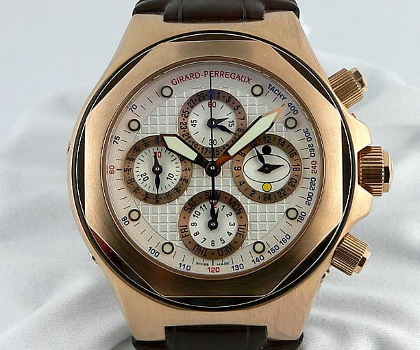 Girard Perregaux Laureato EVO3 Rose Perpetual
White