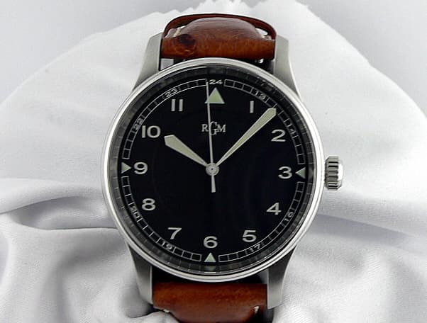 RGM Professional Automatic Pilots Model 151 No Date