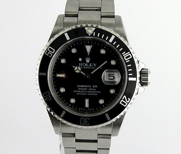 Rolex Submariner Steel
F Series 2003