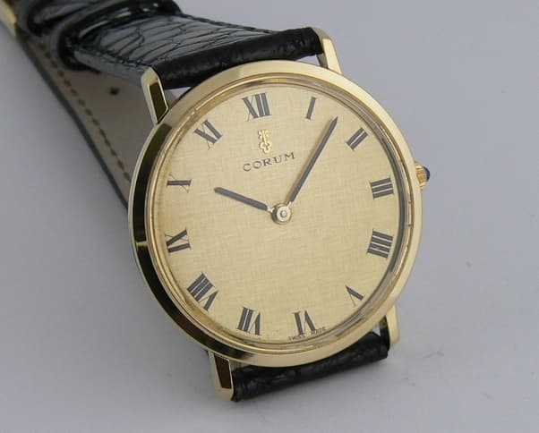 Corum YG Manual Wind