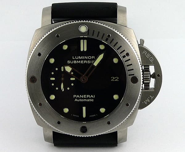 Panerai Luminor 1950 Submersible 3 Day Automatic- 47mm Titanium