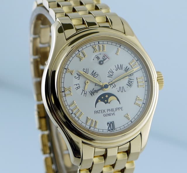 Patek Philippe Annual Calendar YG/YG, 5036J