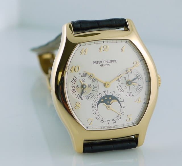 Patek Philippe 5040 YG