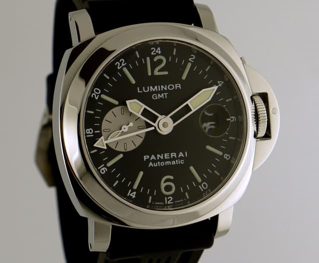 Panerai Luminor GMT