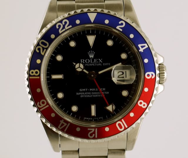 Rolex GMT Master Red Blue
S Series