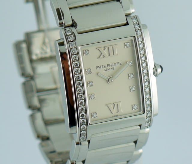 Patek Philippe Twenty-4 4910 SS/SS White