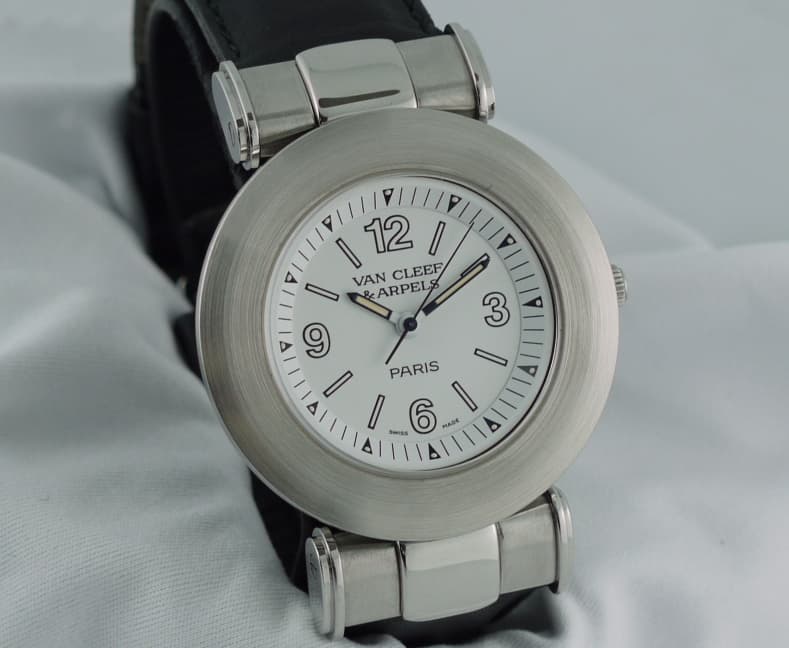 Van Cleef & Arpels Roma SS/White Leather 