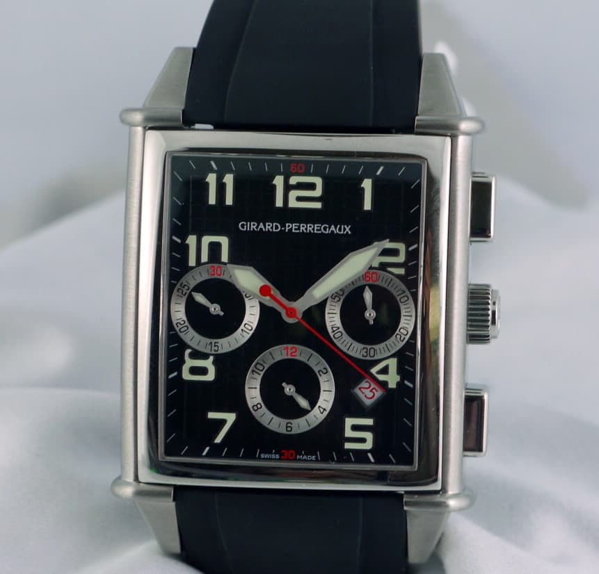 Girard Perregaux Vintage 1945 Chrono XXL
LTD