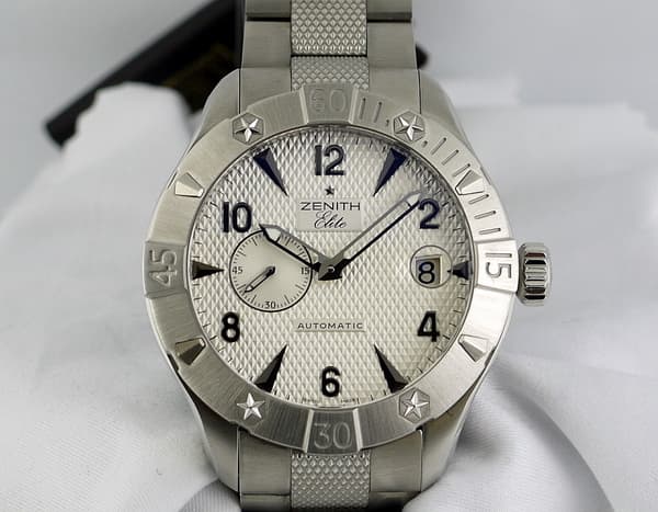 Zenith Defy Classic 
Silver Dial