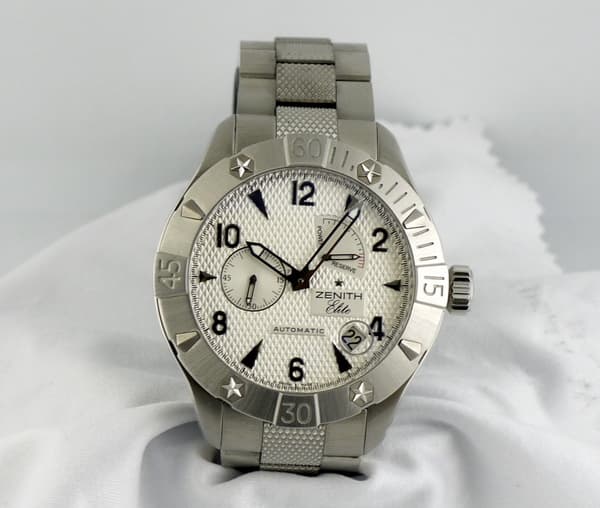 Zenith Defy Classic Power Reserve
Silver Dial