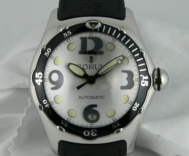 Corum Bubble Dive Auto White 