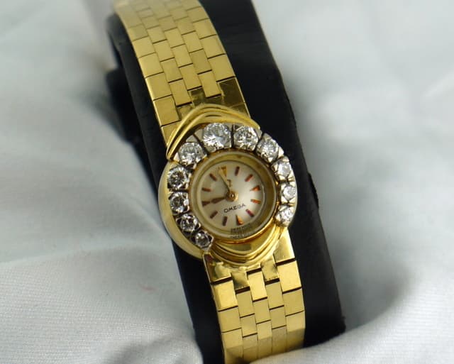 Omega Ladies Yellow Gold