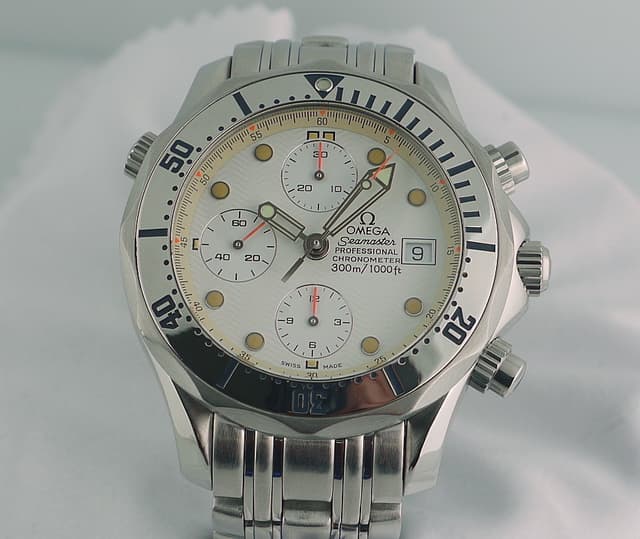Omega Seamaster Chrono SS/SS
White