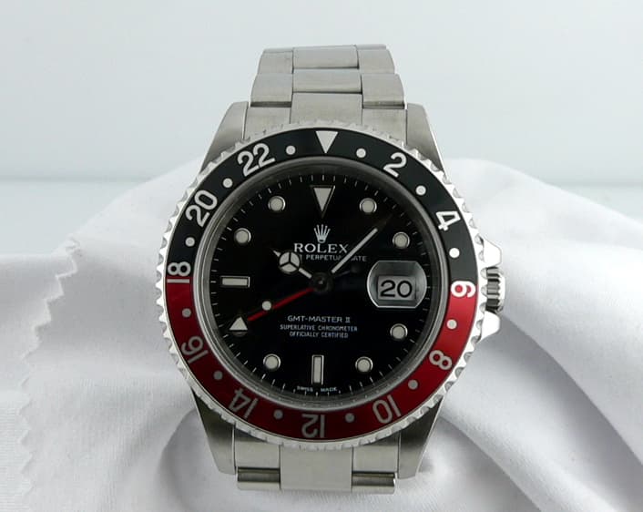 Rolex GMT Master II Red Black
Y Series
