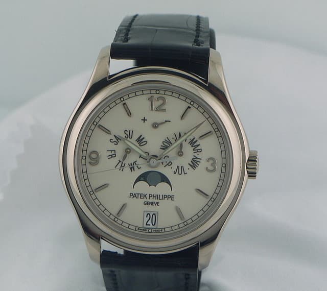 Patek Philippe Annual Calendar, 5146 WG Porcelain