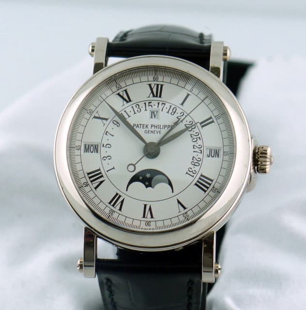 Patek Philippe Retrograde Perpetual Calendar 5059 WG 