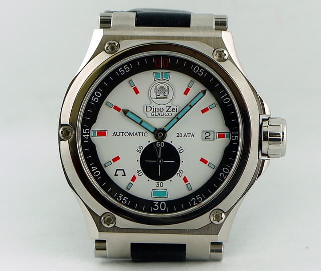 Anonimo Glauco, Dino Zei
White dial