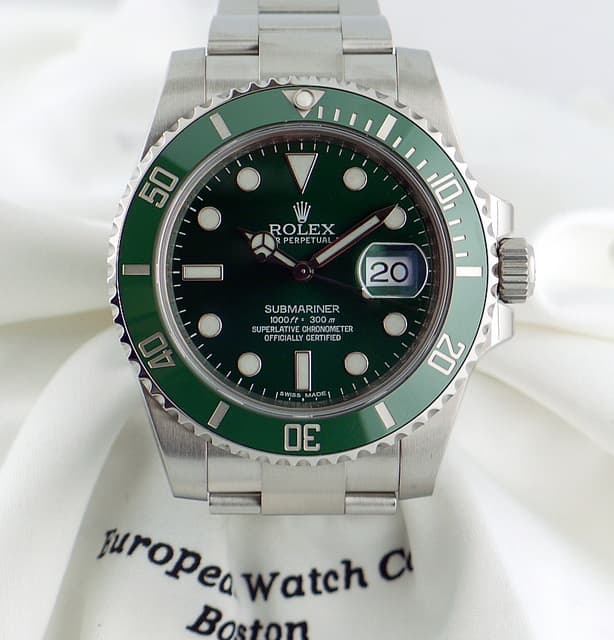 Rolex Submariner Steel
Green Ceramic Bezel (G Series 2011)

