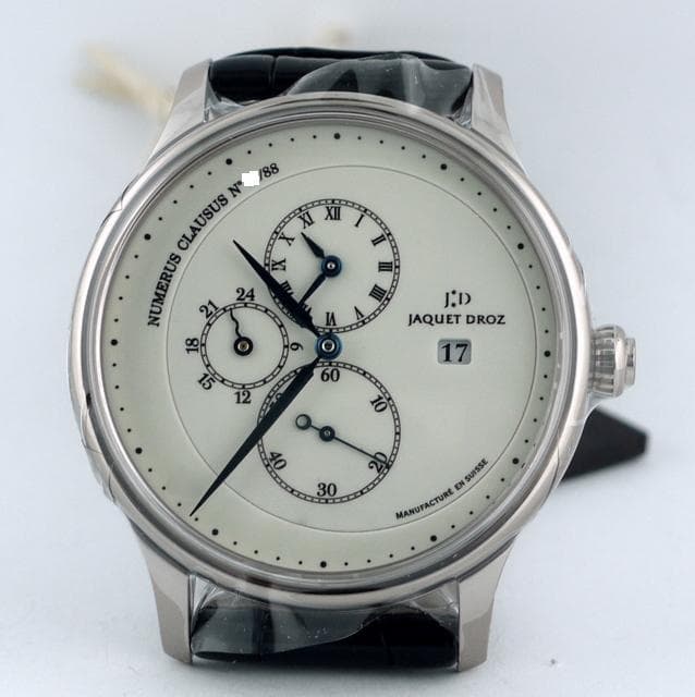 Jaquet Droz Les Deux Fuseaux WG
Ivory Enamelled Dial