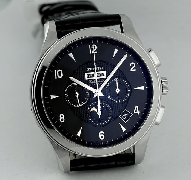 Zenith Class XXT Moon
El Primero
Black Dial