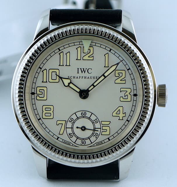 IWC Pilots Watch Vintage Collection Platinum NEW