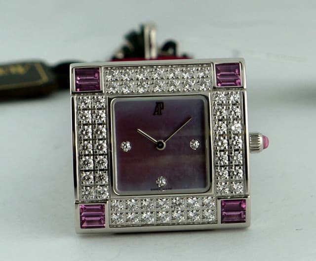 Audemars Piguet Myriade WG Diamond
Pink MOP