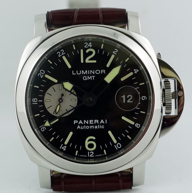 Panerai Luminor GMT