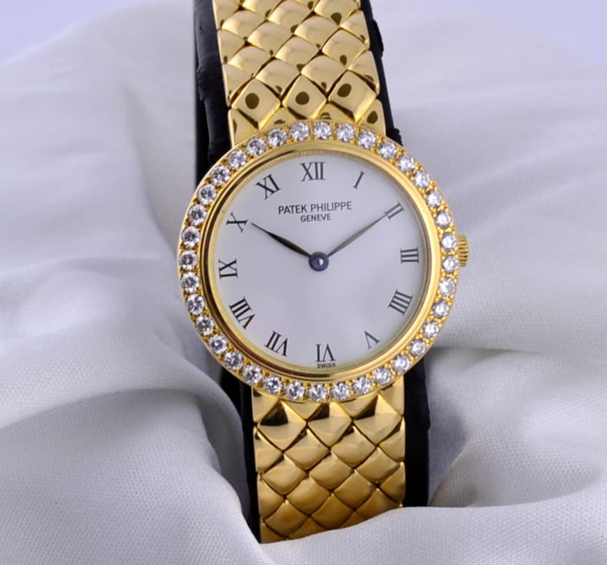 Patek Philippe 4820 Quartz YG