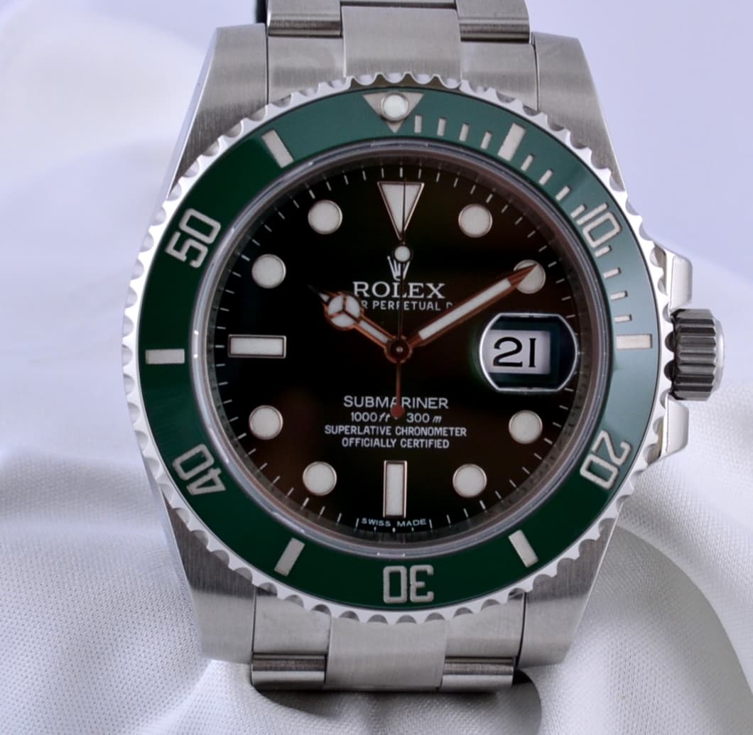 Rolex Submariner Steel
Green Ceramic Bezel (G Series 2011)
