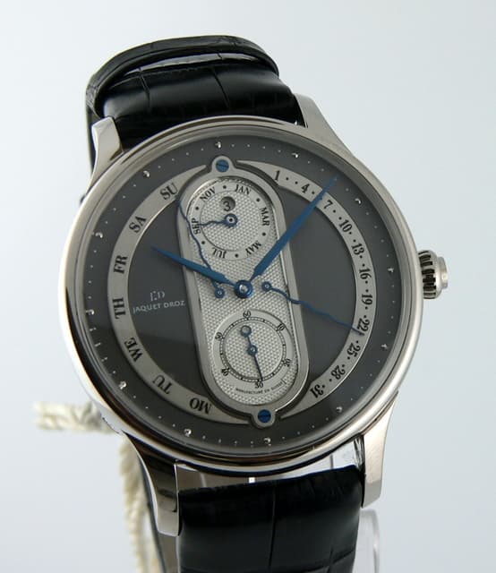 Jaquet Droz Quantieme Perpetual
White Gold
Opaline Slate Grey Dial