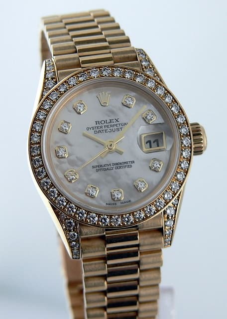 Rolex Datejust, Ladies
YG/YG President Bracelet